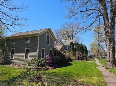 136 E South Street, House other with 4 bedrooms, 2 bathrooms and null parking in Athens MI | Image 1