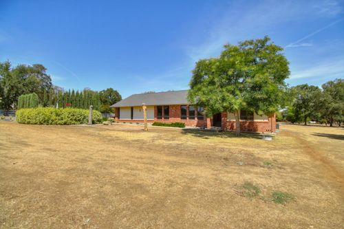12463 Shorthorn Rd, Wilton, CA, 95693-9415 | Card Image