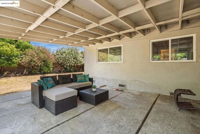 6419 Dallas Way, House other with 3 bedrooms, 2 bathrooms and 1 parking in Sacramento CA | Image 24