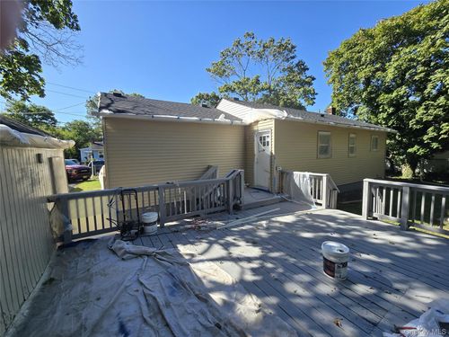 57 W 6th St, Patchogue, NY, 11772-2117 | Card Image