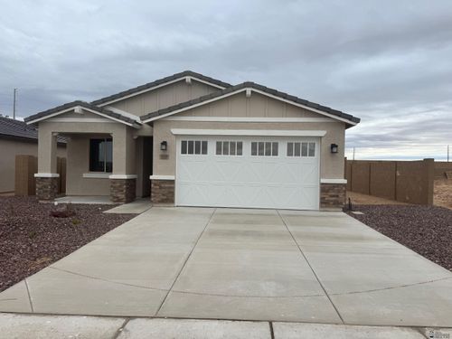 7656 E 35th St, Yuma, AZ, 85365-8213 | Card Image