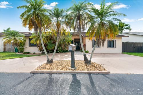 10268 Sw 145th Ct, Miami, FL, 33186-6907 | Card Image