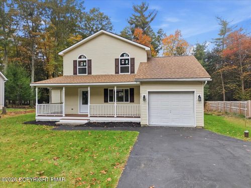 1131 Thunder Dr, Pocono Summit, PA, 18346-7645 | Card Image