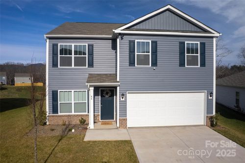 84 Madelyn Dr, Clyde, NC, 28721-0726 | Card Image