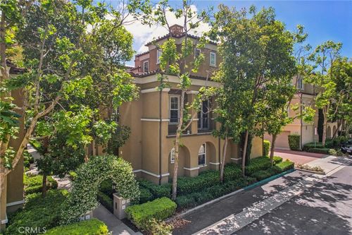 16 Via Amanti, Newport Coast, CA, 92657-1125 | Card Image