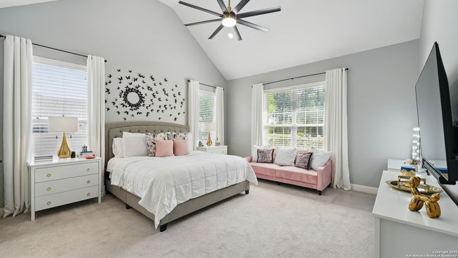 212 Wentworth, House other with 4 bedrooms, 3 bathrooms and null parking in Spring Branch TX | Image 16
