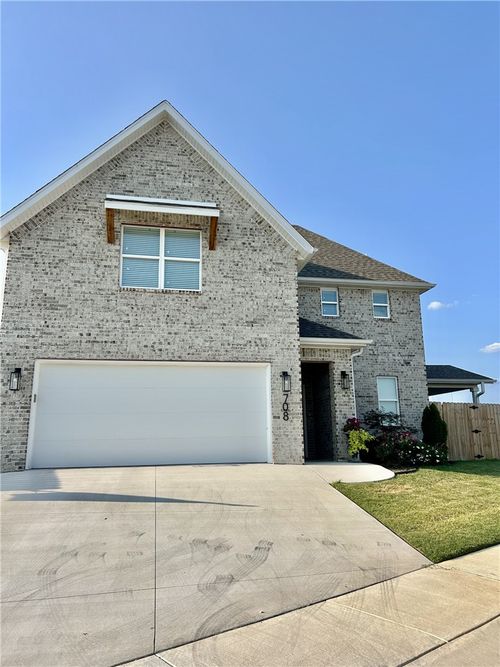 708 Dollar St, Cave Springs, AR, 72718-6500 | Card Image