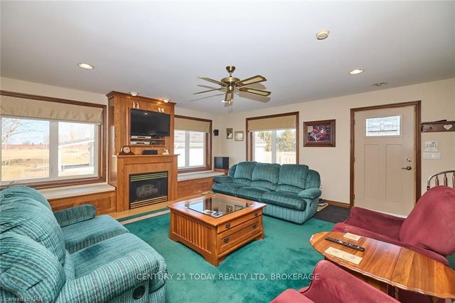 1284 Line 7 Rd, House other with 3 bedrooms, 2 bathrooms and 10 parking in Niagara on the Lake ON | Image 22