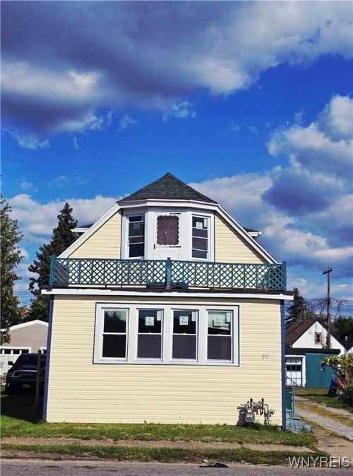 231 Grider St, Buffalo, NY, 14215-3724 | Card Image