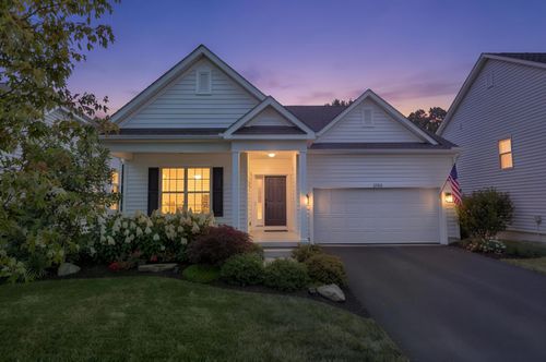 2753 Newbern Dr W, Blacklick, OH, 43004-3419 | Card Image