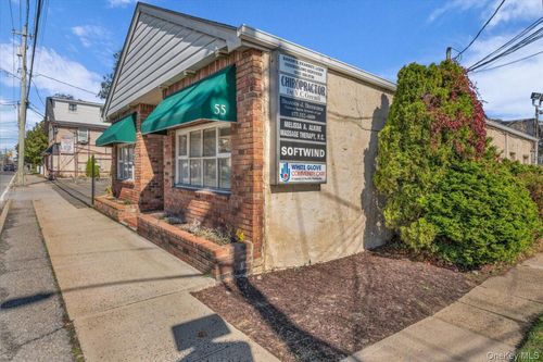 55 Carleton Ave, East Islip, NY, 11730-2133 | Card Image