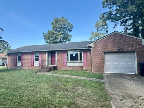 4220 Heather Rd, Portsmouth, VA, 23703-1622 | Card Image