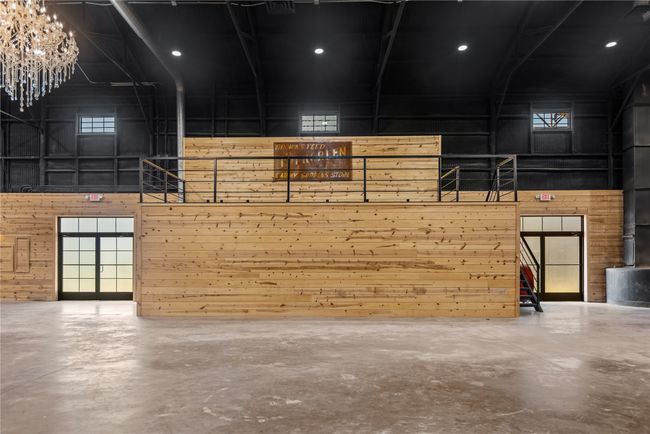 Upper deck inside main event area | Image 15