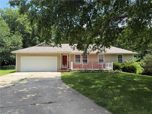 132 Se 235th Rd, Warrensburg, MO, 64093-7832 | Card Image