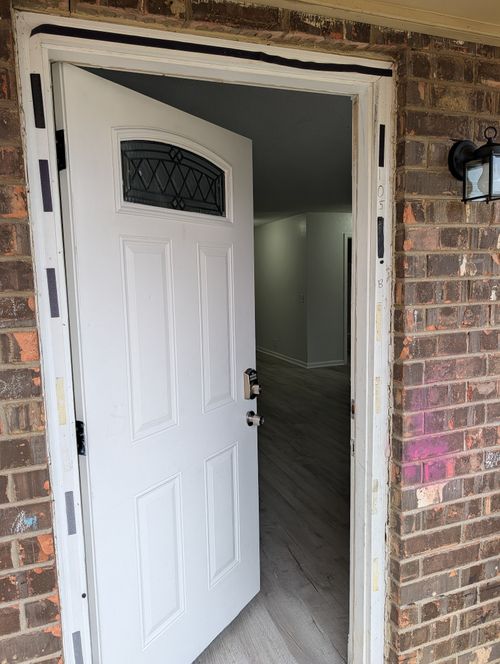 b-105 Susan Dr, Hendersonville, TN, 37075-4114 | Card Image