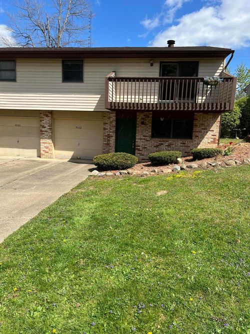 4602 Castlebar St Nw, Canton, OH, 44708-2139 | Card Image