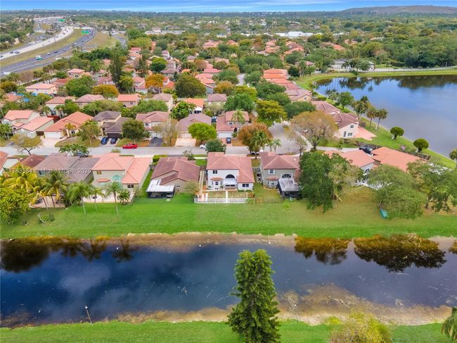 5511 Nw 51 St Ave, House other with 3 bedrooms, 3 bathrooms and null parking in Coconut Creek FL | Image 32