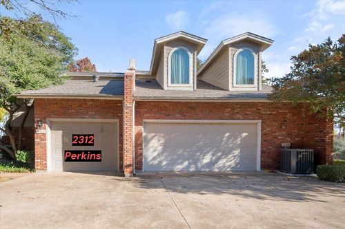 2312 Perkins Rd, Arlington, TX, 76016-1026 | Card Image