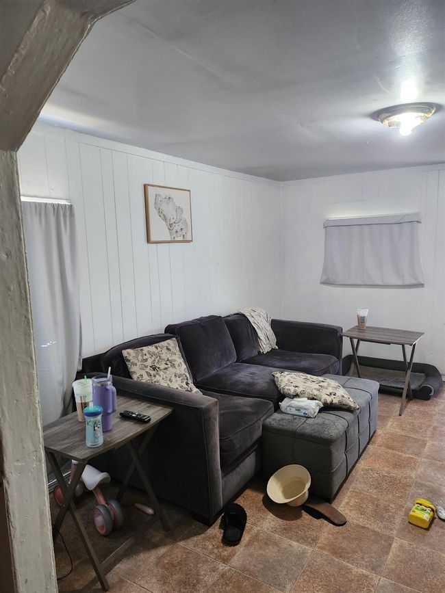 334 N Grant Ave, House other with 1 bedrooms, 1 bathrooms and null parking in Manteca CA | Image 9