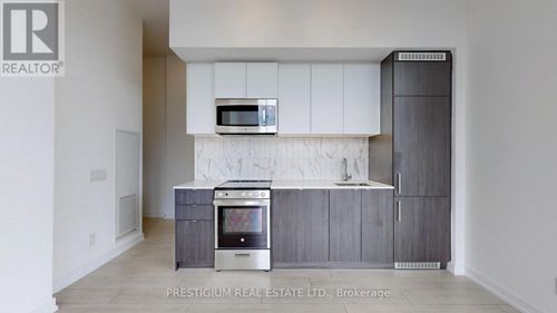208-500 Dupont St, Toronto, ON, M6G0B8 | Card Image