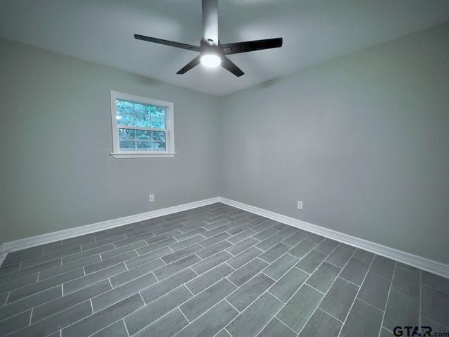 18003 Lookout Lake Cir, House other with 3 bedrooms, 2 bathrooms and null parking in Flint TX | Image 14