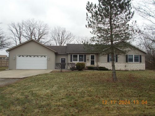 8738 Hazelwood Drive, Newport, MI, 48166 | Card Image