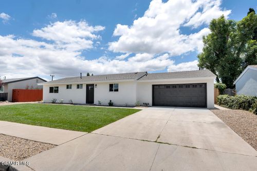 1548 Wallace Street, Simi Valley, CA, 93065 | Card Image