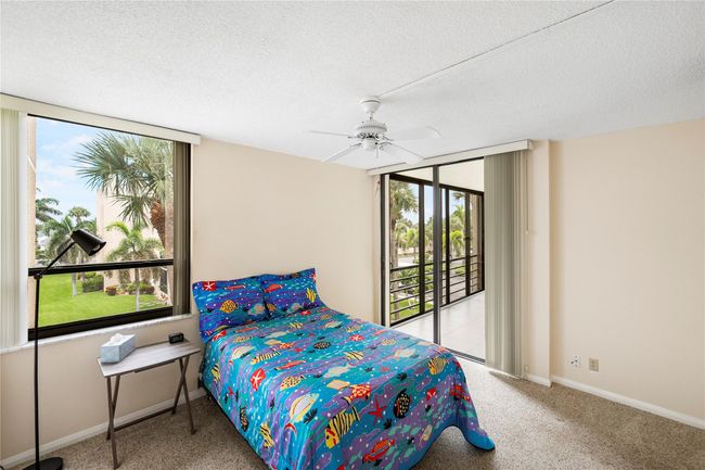 APT-304 - 3442 Ne Causeway Blvd, Condo with 2 bedrooms, 2 bathrooms and null parking in Jensen Beach FL | Image 12