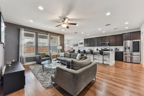 16928 Lathrop Ave, Pflugerville, TX, 78660-4881 | Card Image
