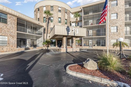 305-333 N Atlantic Ave, Cocoa Beach, FL, 32931-2947 | Card Image