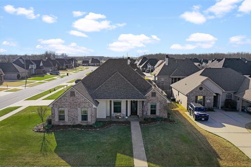 501 Hempstead Cir, Benton, LA, 71006-5001 | Card Image