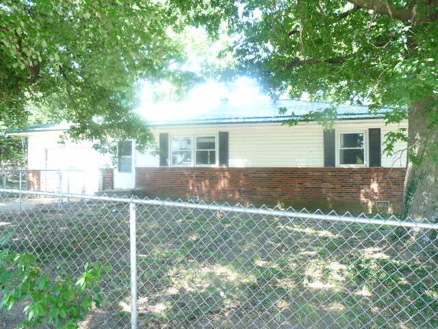Norma St, Exeter, MO 65647