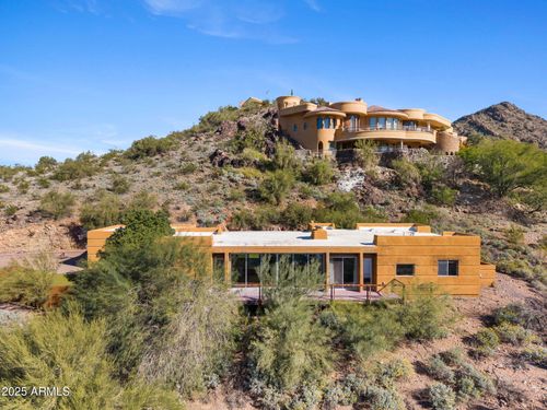 4820 E Cottontail Run Rd, Paradise Valley, AZ, 85253-3323 | Card Image