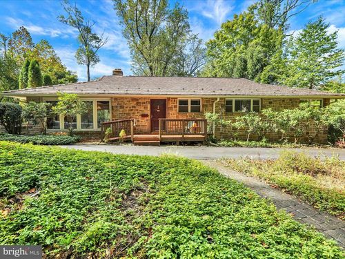 1532 Oak Ln, READING, PA, 19604-1866 | Card Image