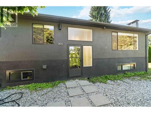 1825 Skeena St, Vancouver, BC, V5M3Y2 | Card Image