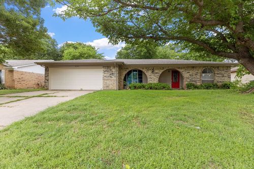 3724 Venice Dr, North Richland Hills, TX, 76180-1536 | Card Image