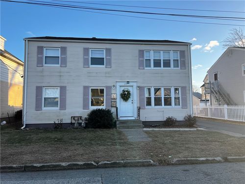 25 Bassett Street, Pawtucket, RI, 02861 | Card Image