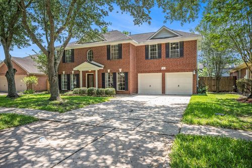 311 Vantage Pointe Cir, League City, TX, 77573-4375 | Card Image