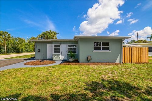 1011-1015 10th Ave N, NAPLES, FL, 34102-5423 | Card Image