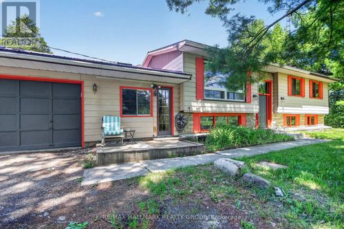 1054 Mccrea Rd, Merrickville, ON, K0G1N0 | Card Image