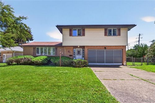 8 Southgate Drive, West Seneca, NY, 14224 | Card Image