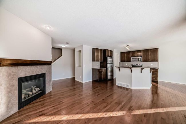 17 Sage Hill Court Nw, Home with 5 bedrooms, 3 bathrooms and 2 parking in Calgary AB | Image 4