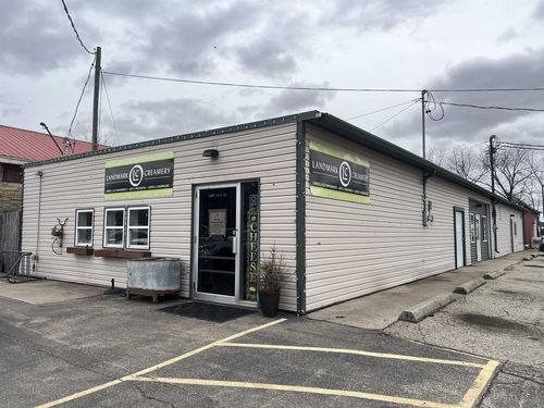 6895 Paoli Road, MONTROSE, WI, 53508 | Card Image