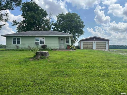 1927 Pine Cone Rd, Pinckneyville, IL, 62274-3705 | Card Image