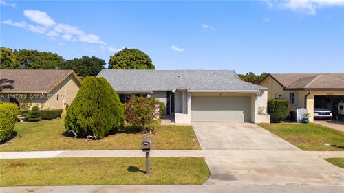 10681 Greenbriar Ct, Boca Raton, FL, 33498-1644 | Card Image