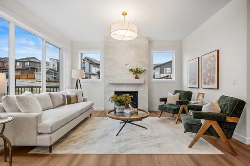 305 Precedence View, Cochrane, AB, T4C3B4 | Card Image