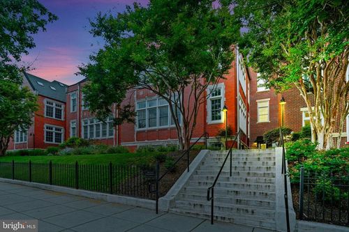 apt-8-440 12th St Ne, WASHINGTON, DC, 20002-6383 | Card Image