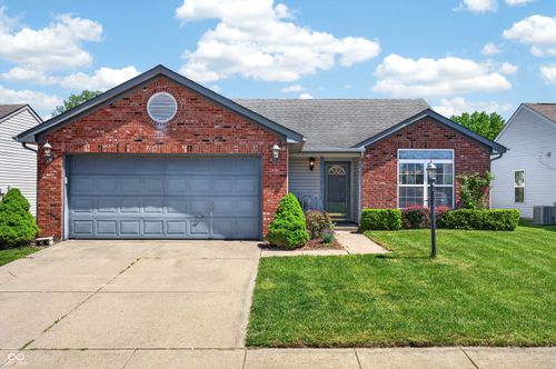 1547 Millridge Dr, Greenwood, IN, 46143-9754 | Card Image