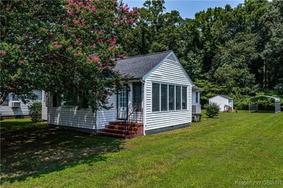 2217 Windmill Point Road, House other with 2 bedrooms, 1 bathrooms and null parking in White Stone VA | Image 2