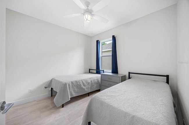 12739 Rainwashed Loop, House other with 3 bedrooms, 2 bathrooms and null parking in Parrish FL | Image 29
